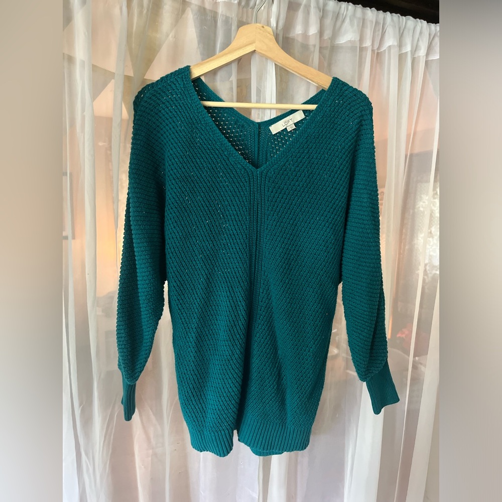 LOFT Size Medium Knit Sweater V Neckline Teal